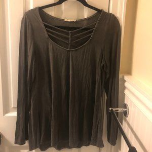 flowy charcoal long sleeve tee